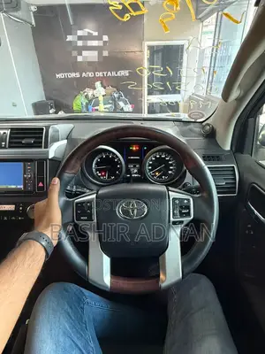 Toyota Land Cruiser Prado 2.7 VVT-i 2015 Matt Black