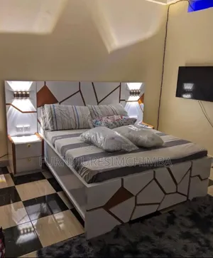 Luxury Bed With Two Bedside
