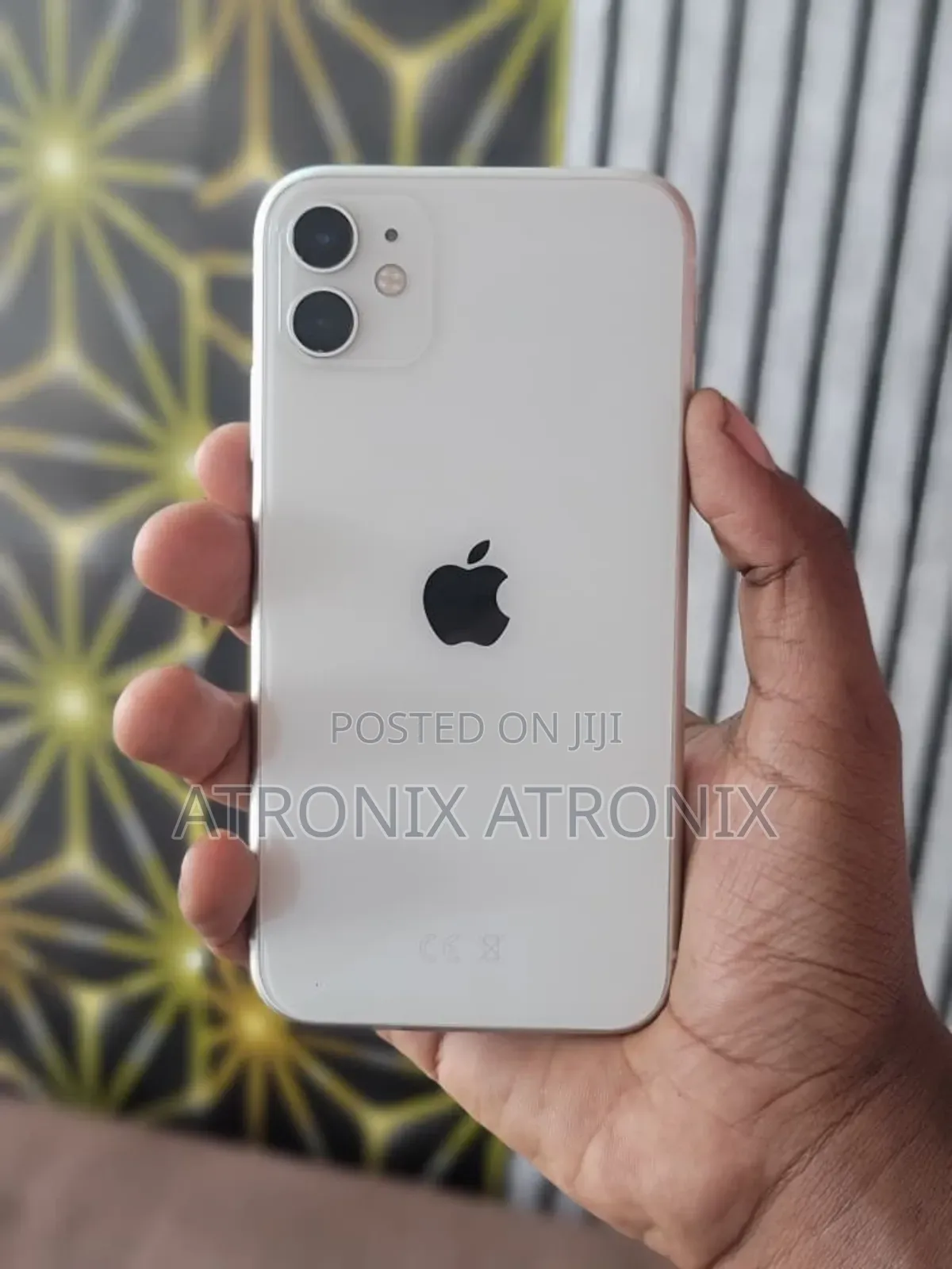 New Apple iPhone 11 128 GB White