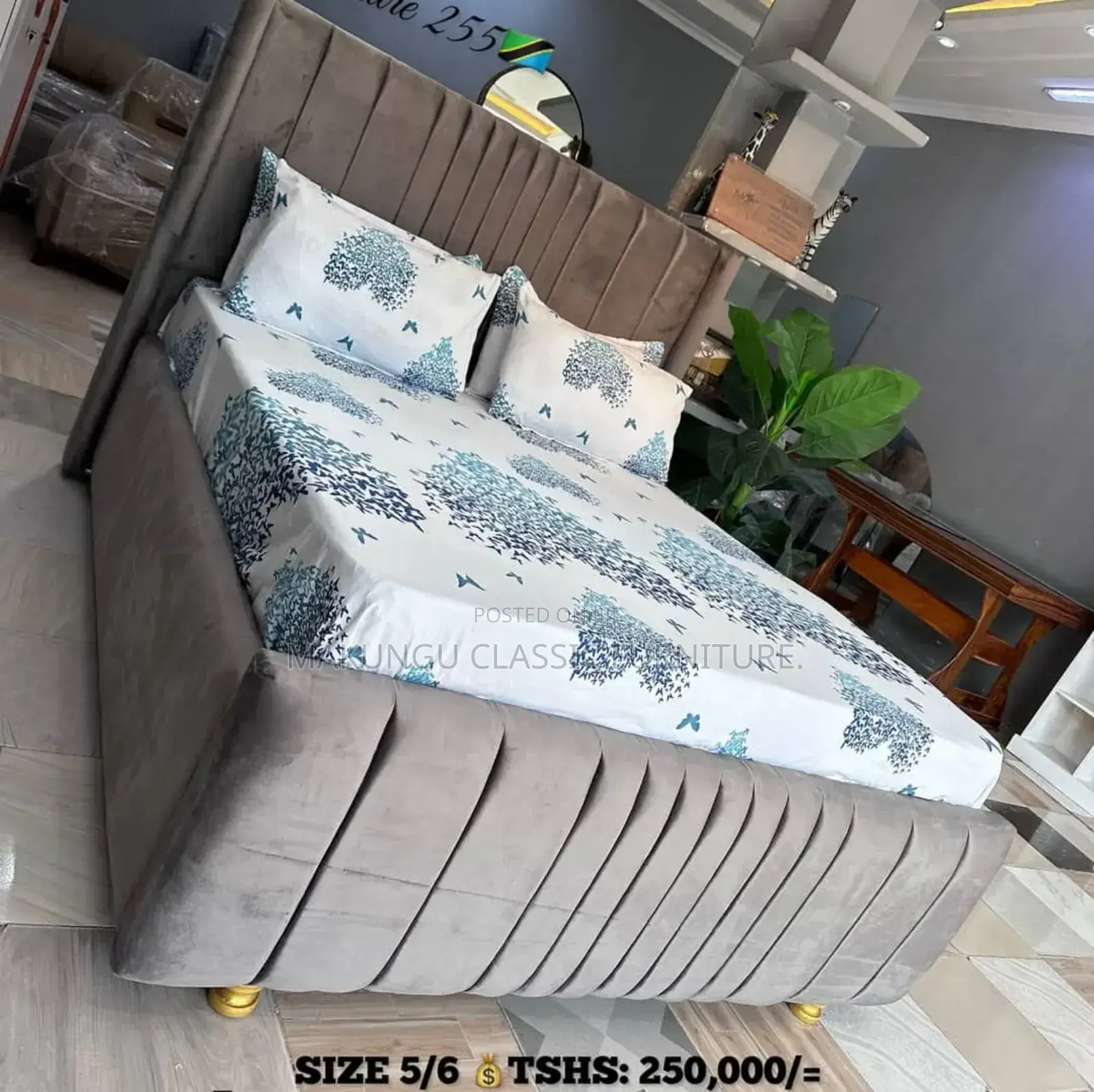 Latest Bedsofa Yenye Ukubwa Wa 5/6