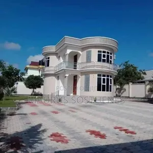 5bdrm House in Mwanagati, Kitunda for sale