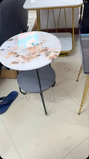 Modern Round Side Table With Shelf
