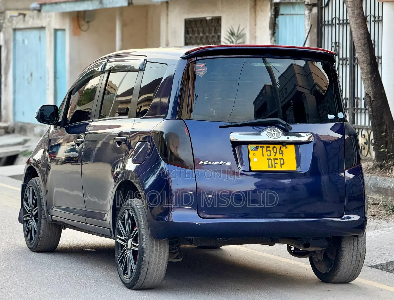 Toyota Ractis 2005 Blue
