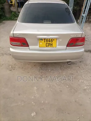 Toyota Carina 1.5 FWD Sedan 2000 Silver