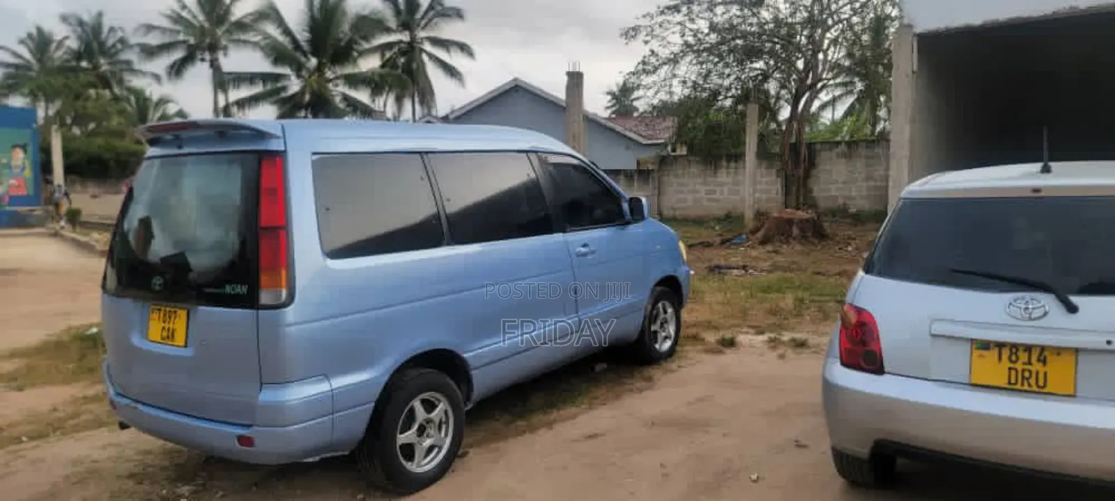 Toyota Noah 2003 Blue