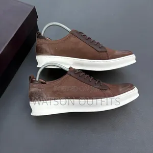 Men's Timberlands or Viatu Vya Low Cut Official Na Very Classic