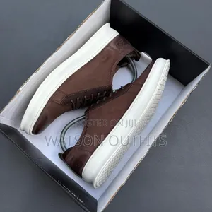 Men's Timberlands or Viatu Vya Low Cut Official Na Very Classic