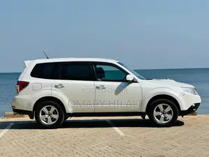 Subaru Forester 2011 White