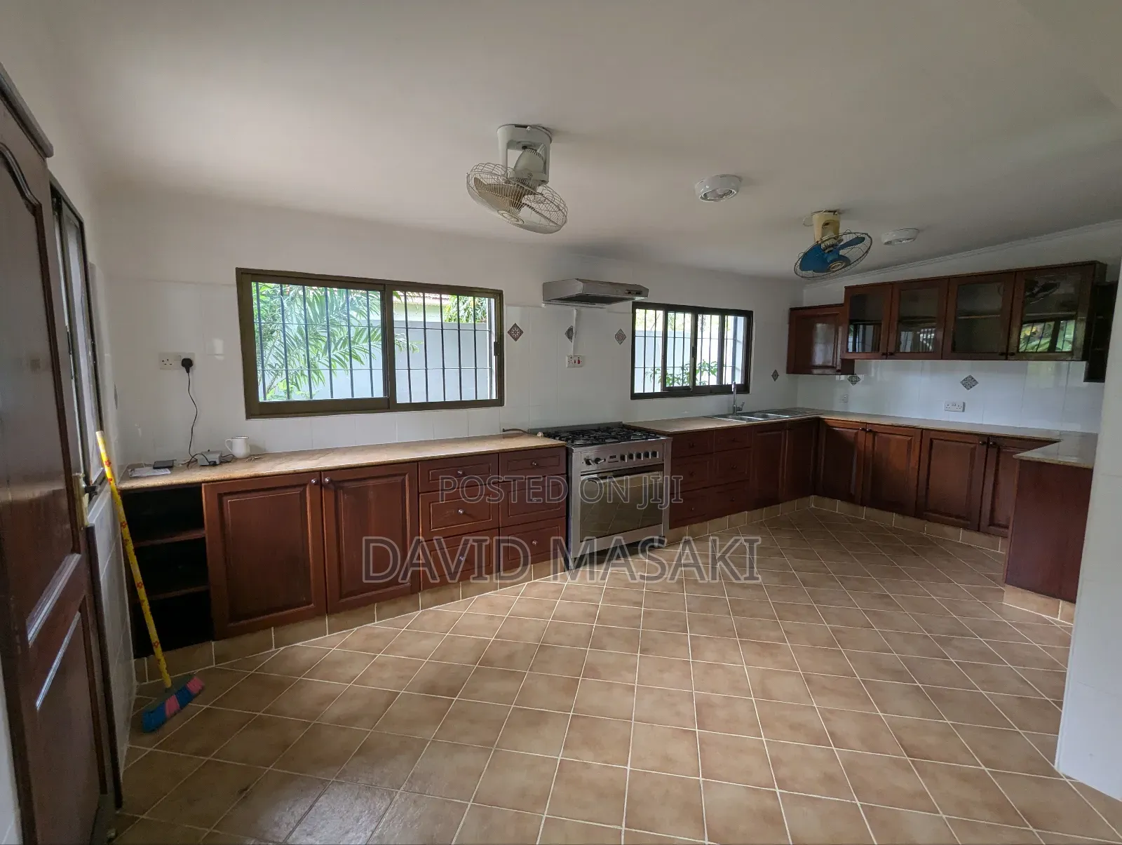 3bdrm House in Regent, Mikocheni for rent