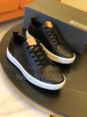 Casual Shoes
