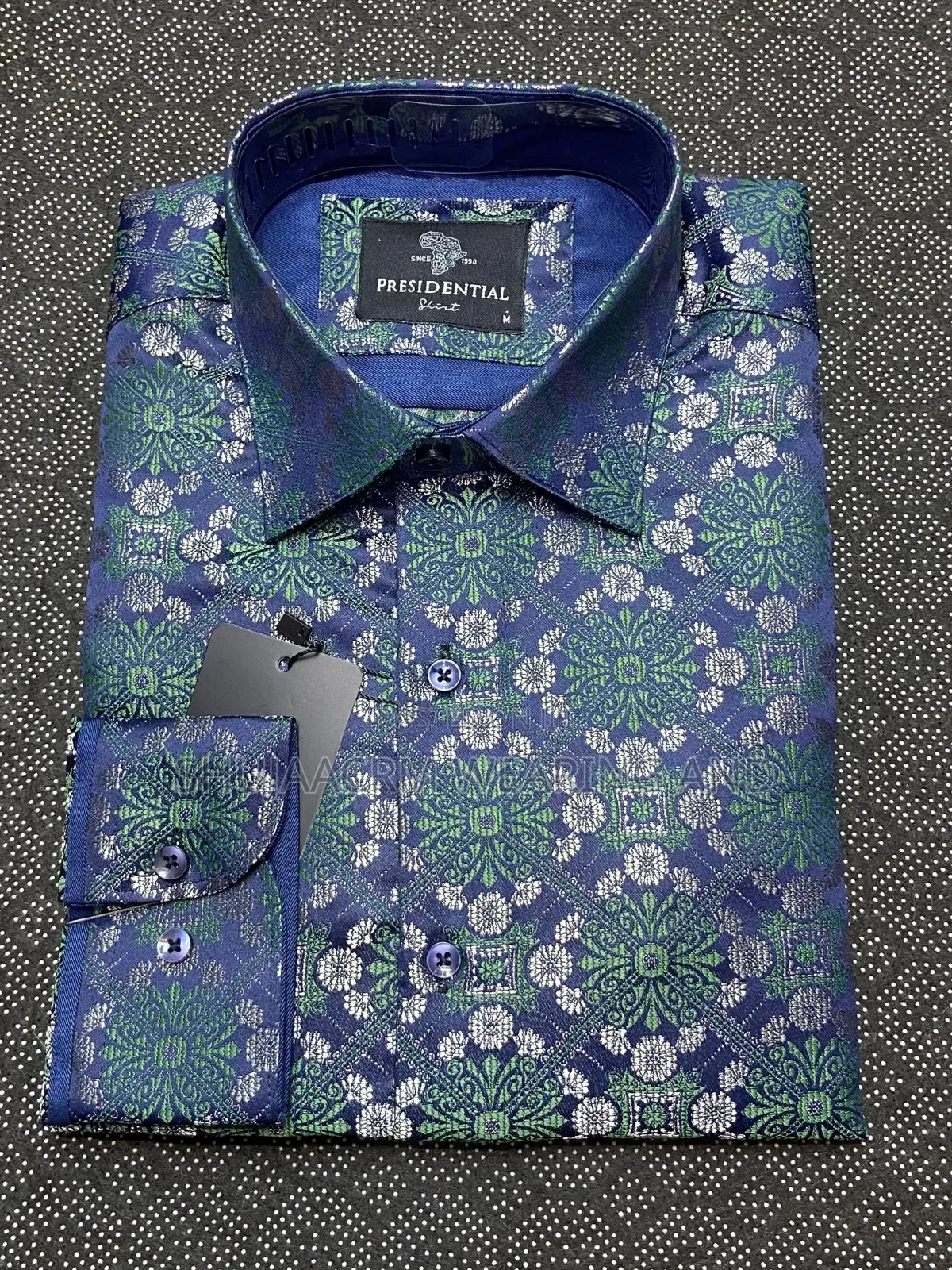 Material Presidential Shirt