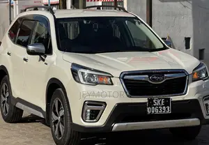 Subaru Forester 2019 White