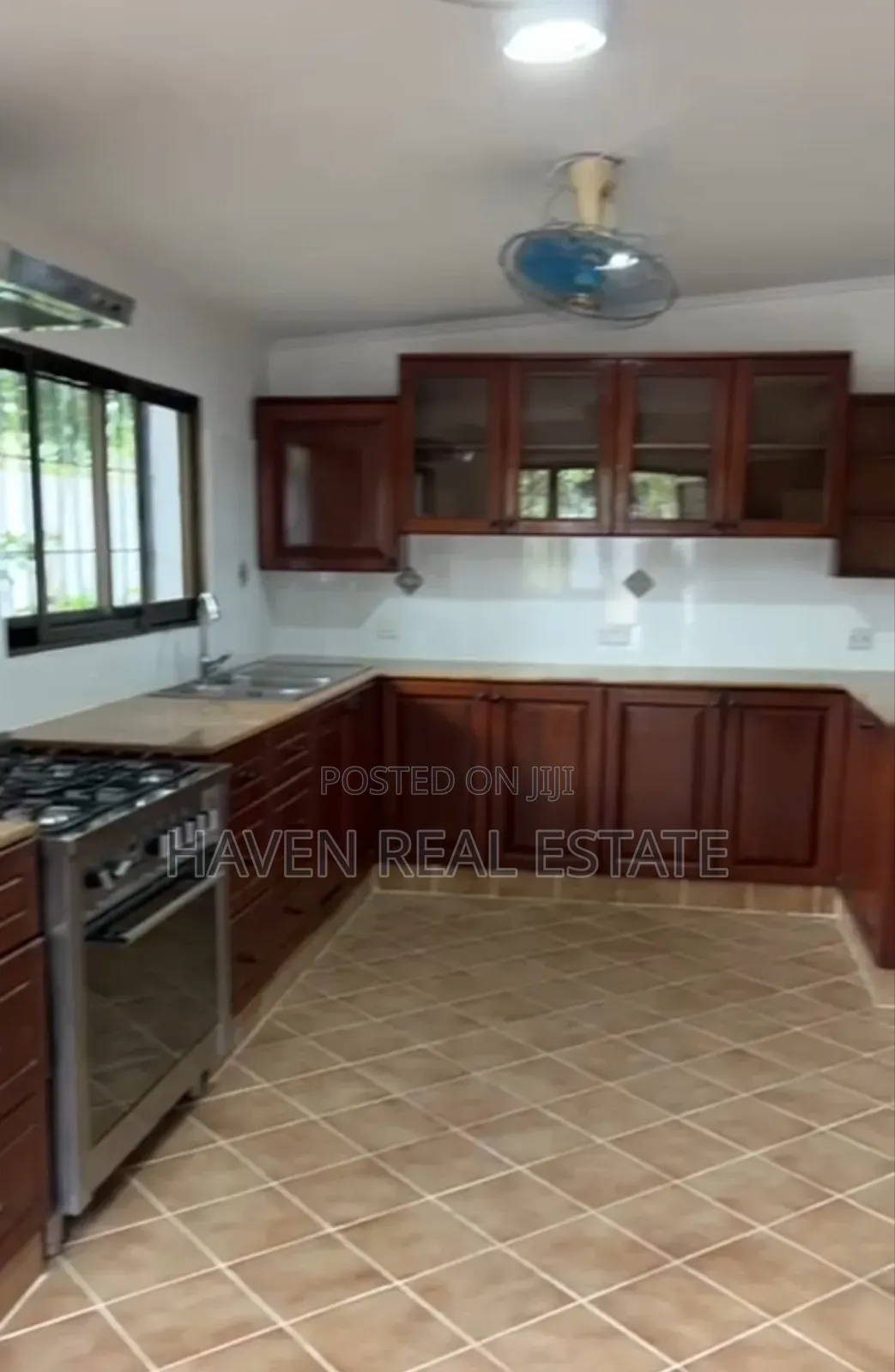 3bdrm House in Mikocheni for rent