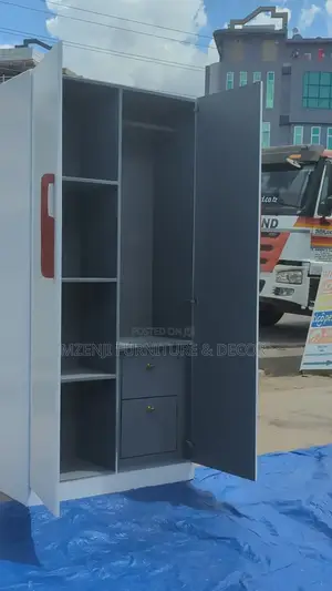 Kabati La Milango Miwili Jeupe