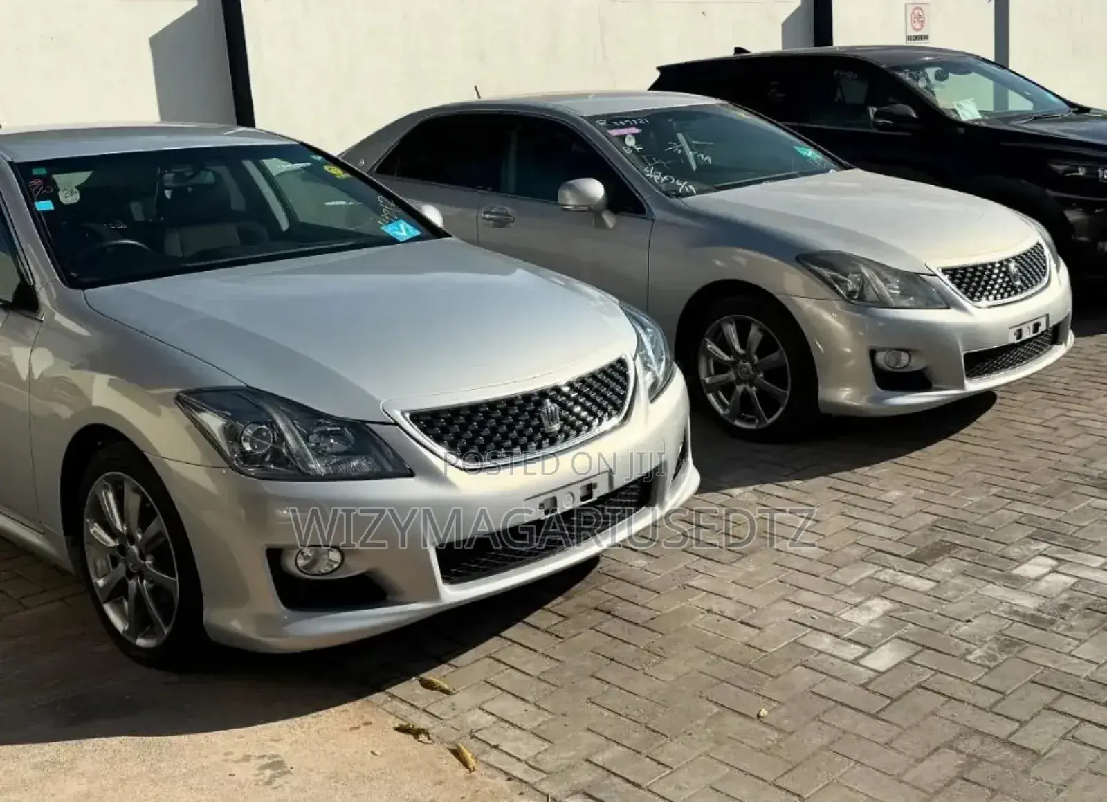 Toyota Crown 2009 Ivory