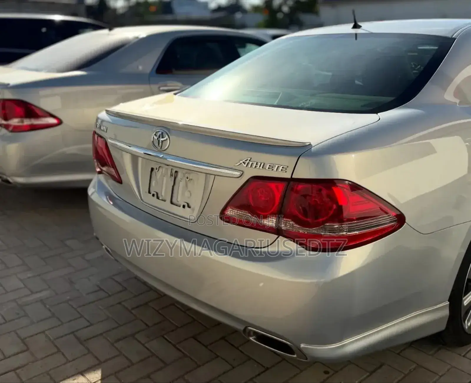 Toyota Crown 2009 Ivory
