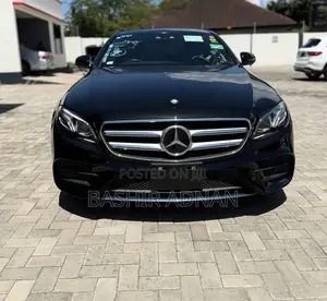 Mercedes-Benz E200 2016 Matt Black