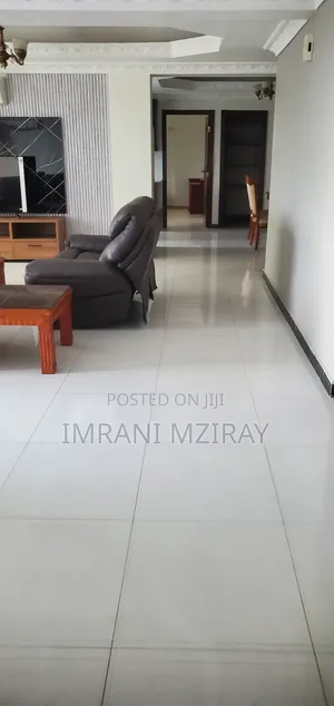 Urgently 4bdroooms House at Usa Embassy