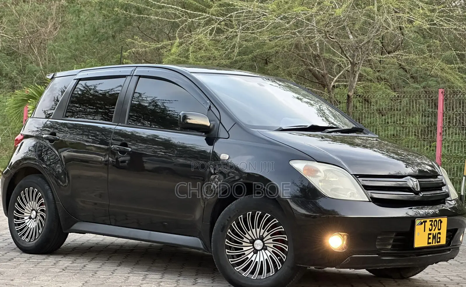Toyota IST 2003 Black