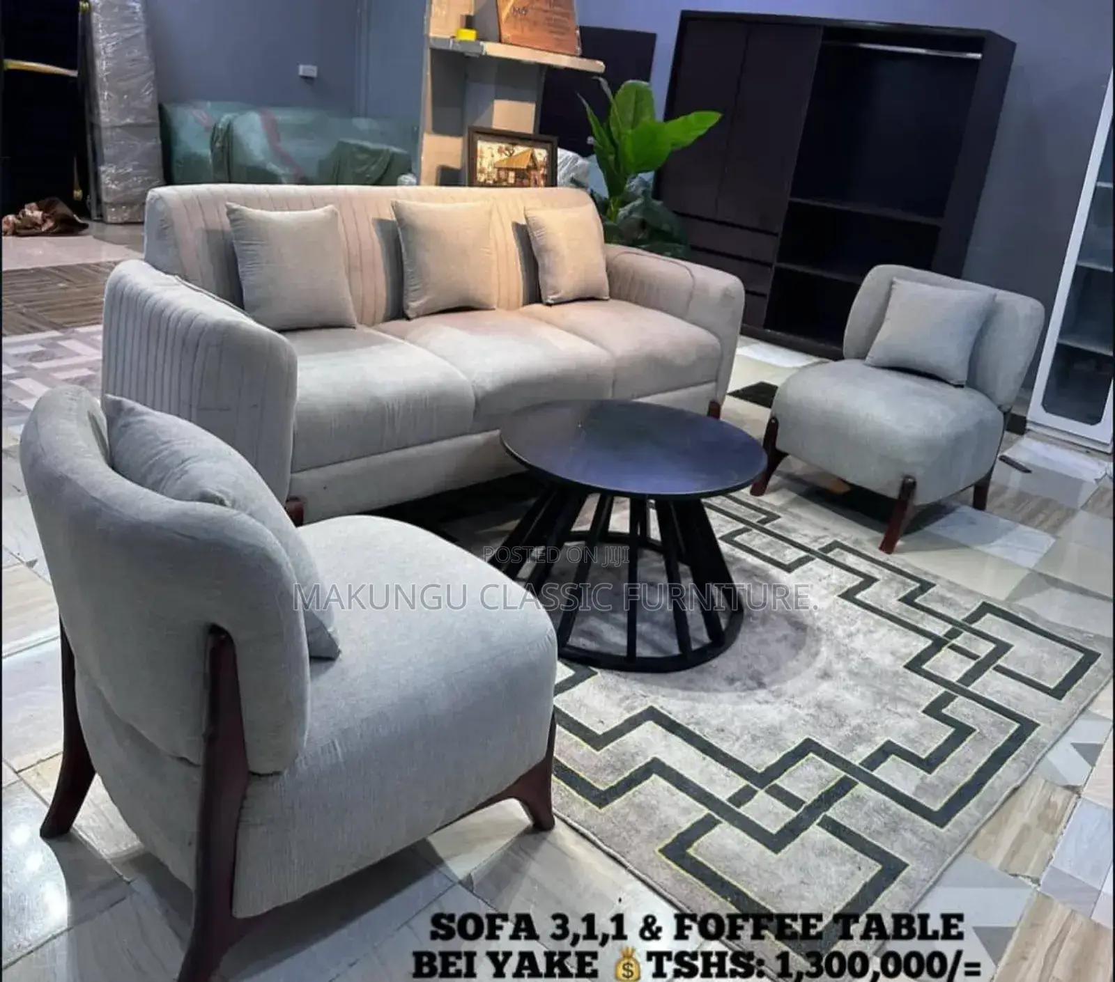 Sofa 3:1:1 Na Coffee Table