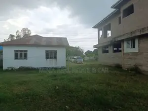 7bdrm House in Kunduchi for sale