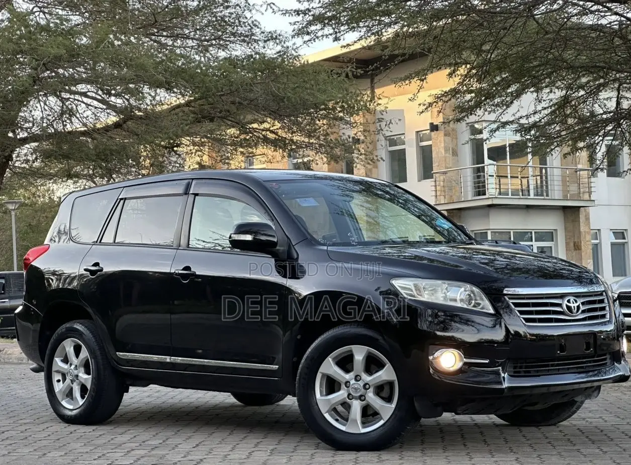 Toyota Vanguard 2010 Black