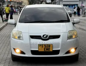 Toyota Auris 1.4 VVTi 2008 White