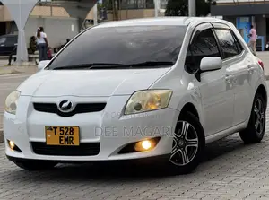 Toyota Auris 1.4 VVTi 2008 White