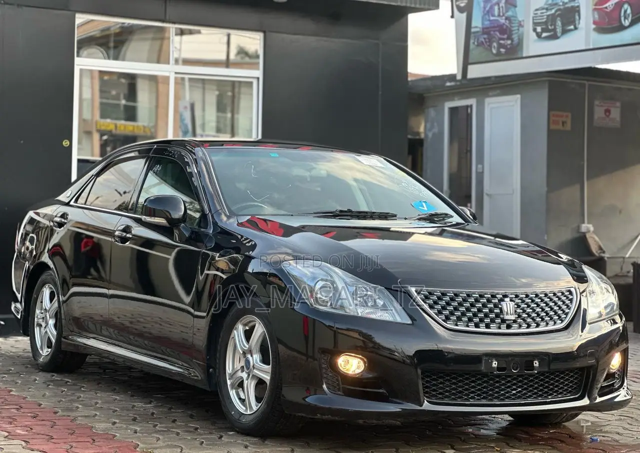 Toyota Crown 2008 Black