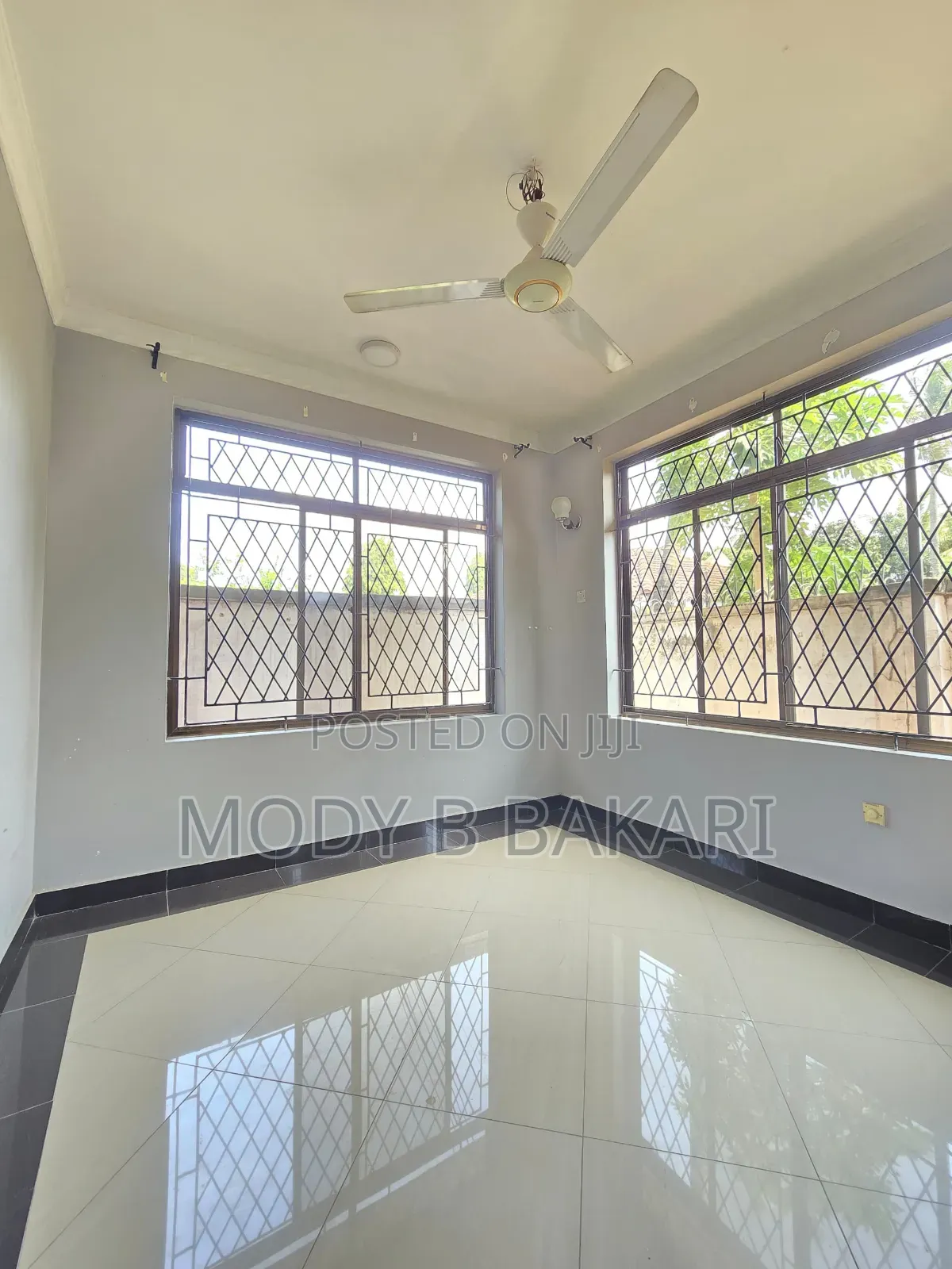 2bdrm Apartment in Mikocheni for rent