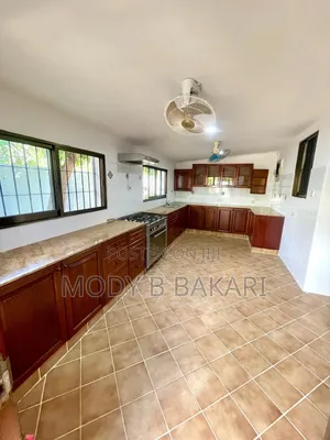 3bdrm House in Mikocheni for rent