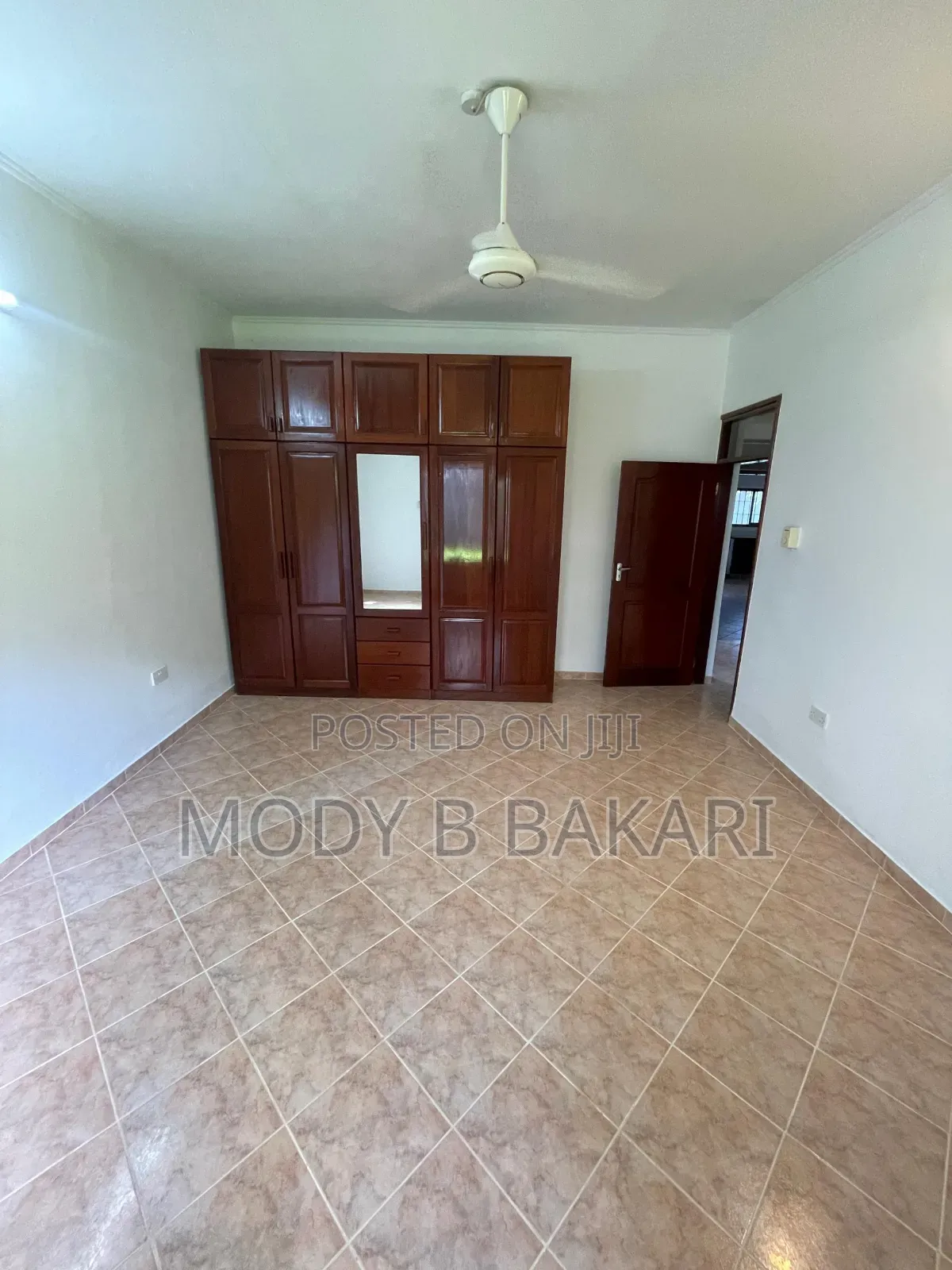 3bdrm House in Mikocheni for rent