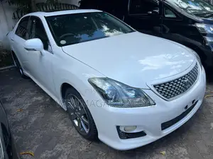 Toyota Crown 2008 White
