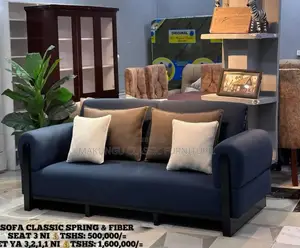 Sofa Classic Na Unique Ya Watu Watatu