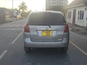 Toyota Corolla Spacio 2001 Silver