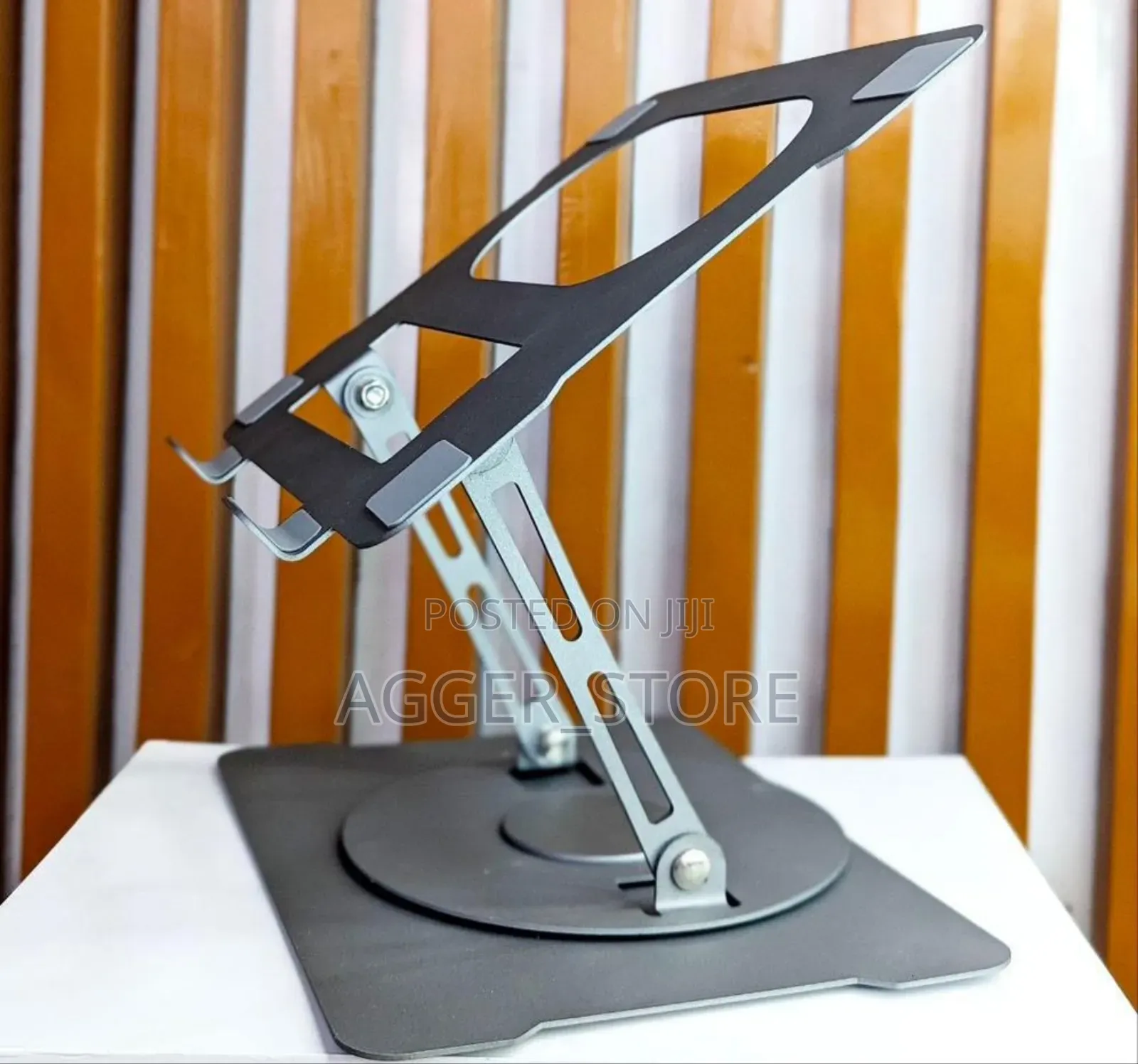 Silver Laptop Stand 360