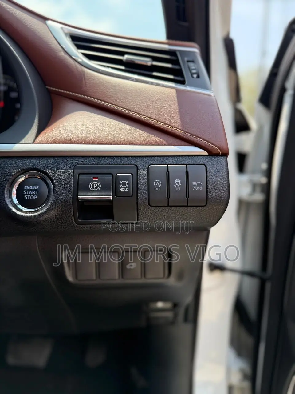 Toyota Harrier 2018 White