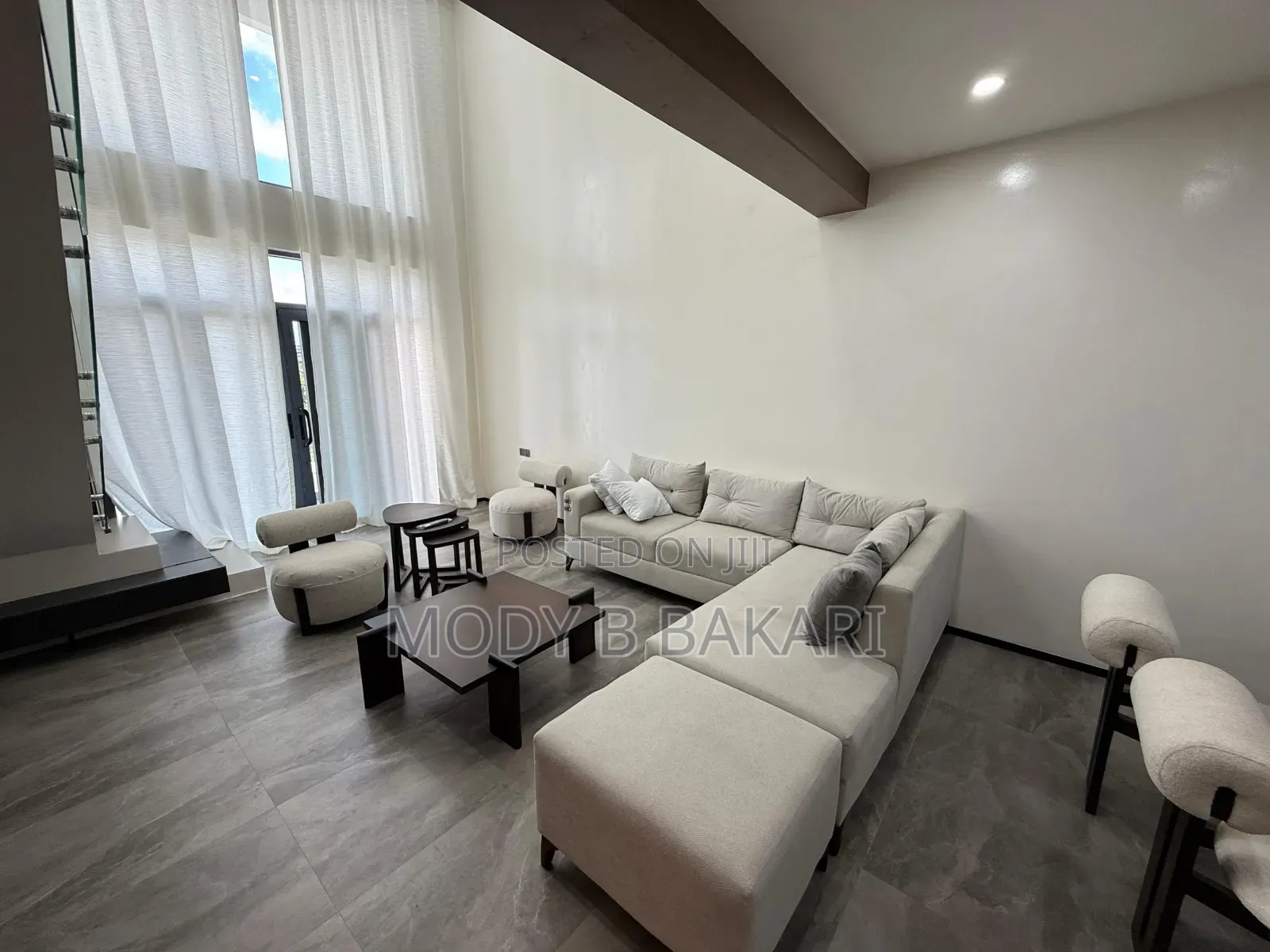 Furnished 3bdrm Apartment in Oyster Bay for rent