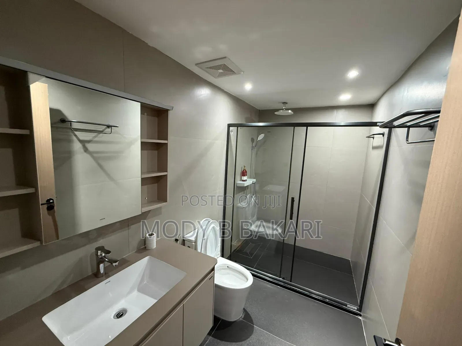 Furnished 3bdrm Apartment in Oyster Bay for rent