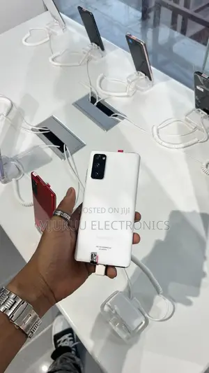Samsung Galaxy S20 FE 128 GB White