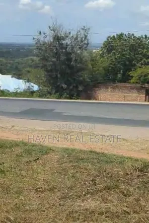 Eneo La Kibiashara Linauzwa Pugu Secondary
