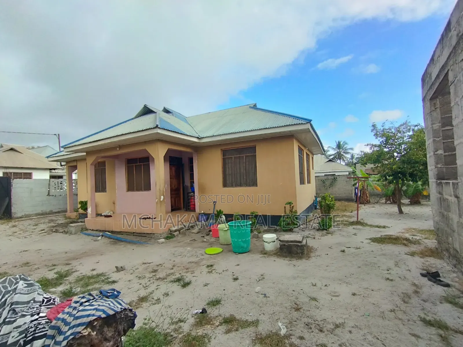3bdrm House in Mchakama, Ukonga for sale