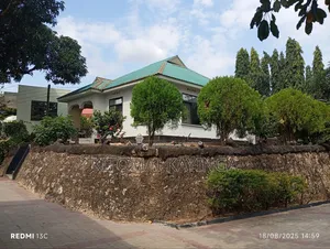 8bdrm House in Kinondoni for rent
