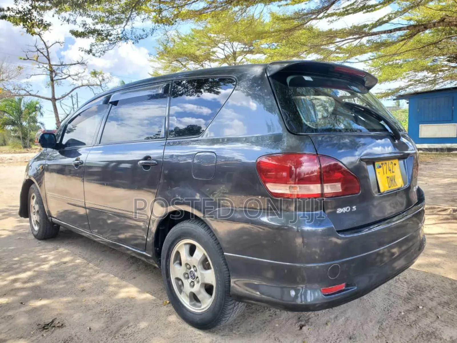 Toyota Ipsum 2004 Gray