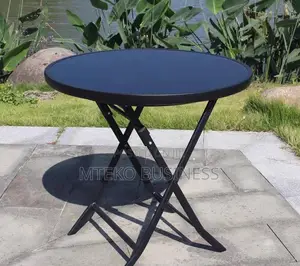 Round Table