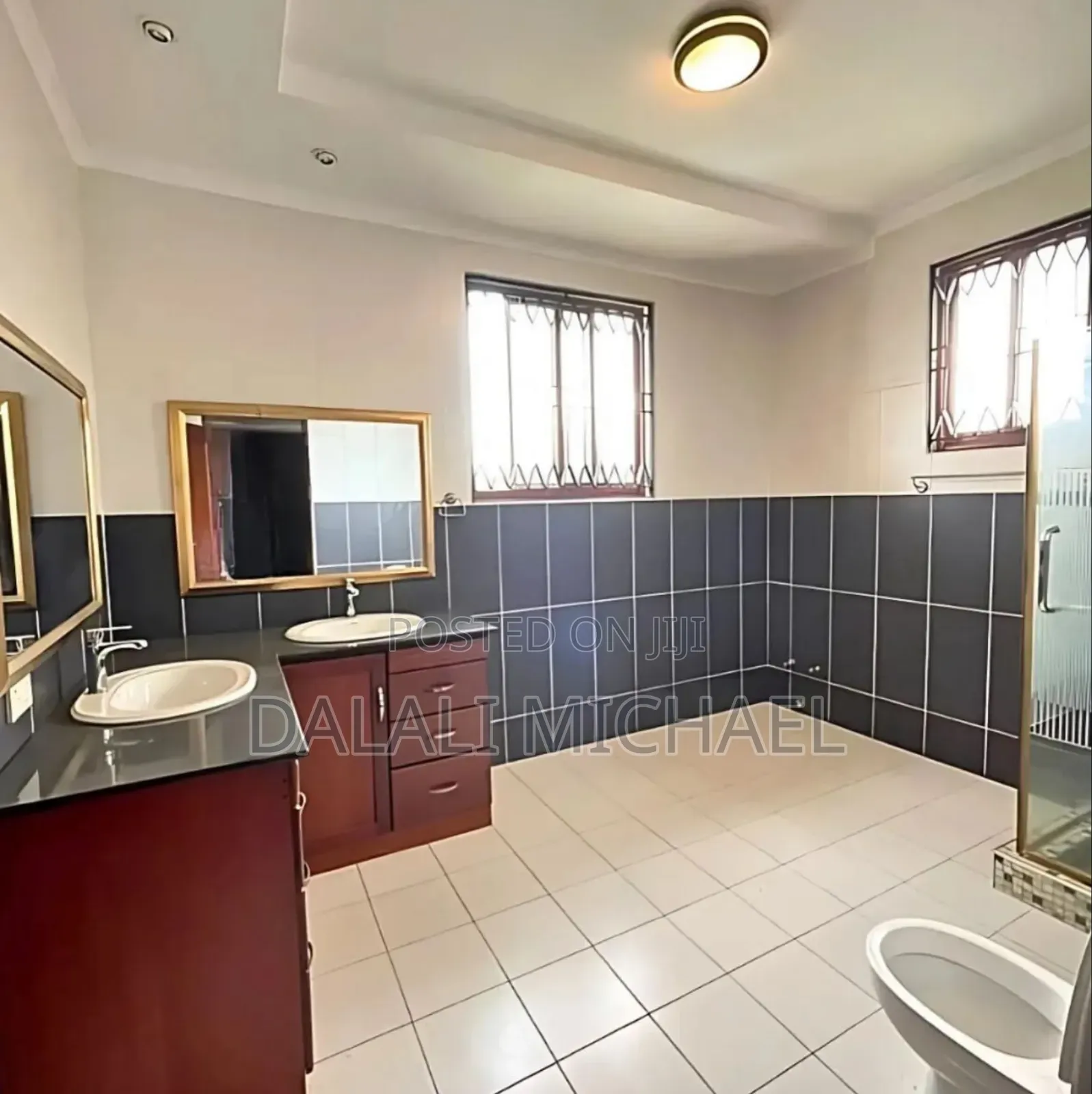 5bdrm House in Salasala, Mbezi Beach for sale