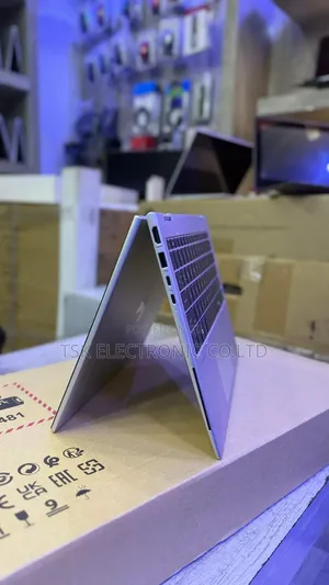 New Laptop HP 16GB Intel Core Ultra 5 SSD 512GB
