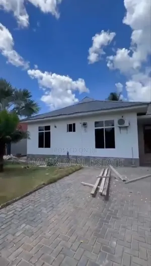 6bdrm House in Kigamboni for rent