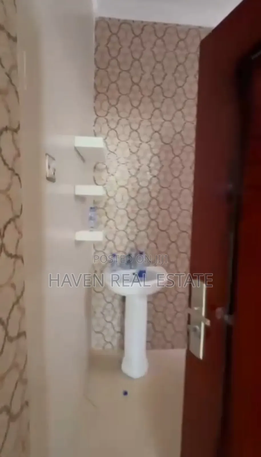 6bdrm House in Kigamboni for rent