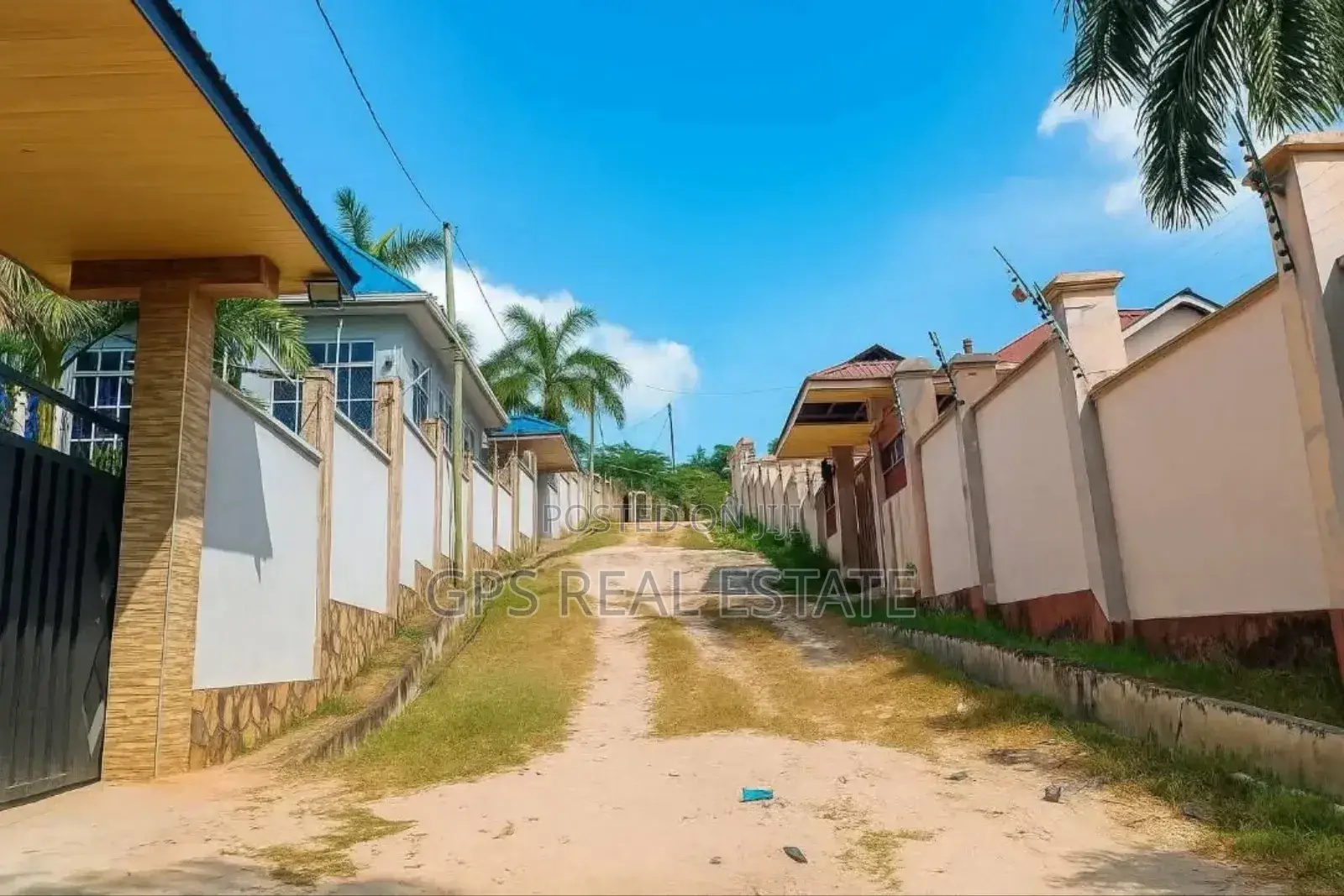 4bdrm House in Kimara, Kinondoni for sale